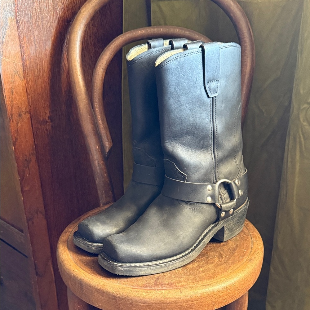 Women’s Durango Black 10” Hanress Boots